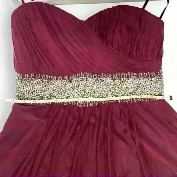 Formal Short Dress with Beaded Waist Burgundy Size 11 by Sequin Hearts - Picture 4 of 9